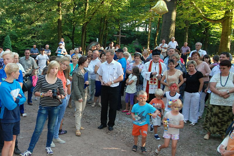 [Rozmiar: 168132 bajt�w]