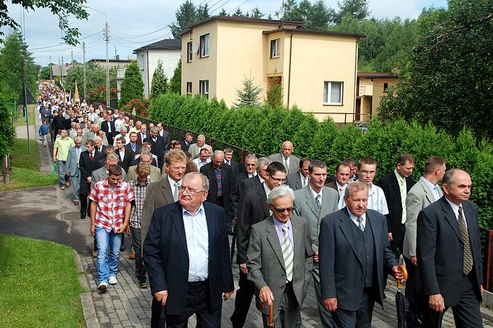 [Rozmiar: 135877 bajt�w]