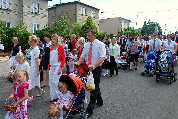 [Rozmiar: 124007 bajt�w]