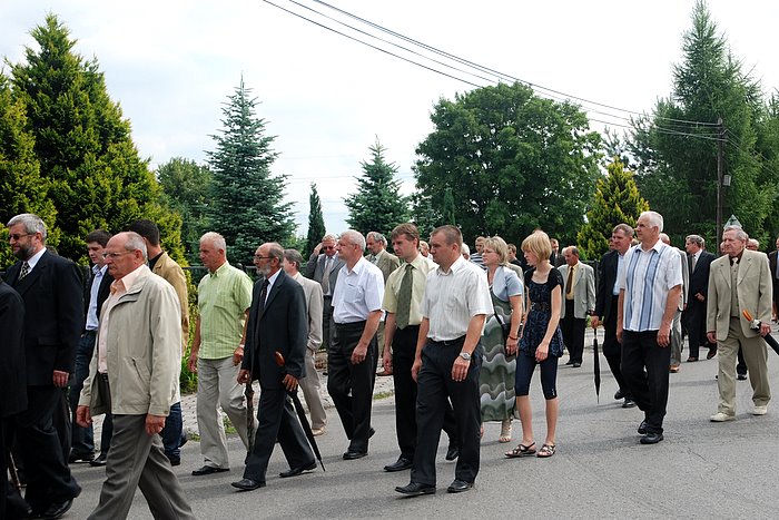 [Rozmiar: 118230 bajt�w]