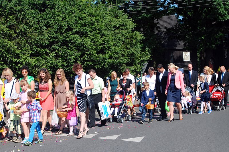 [Rozmiar: 186908 bajt�w]