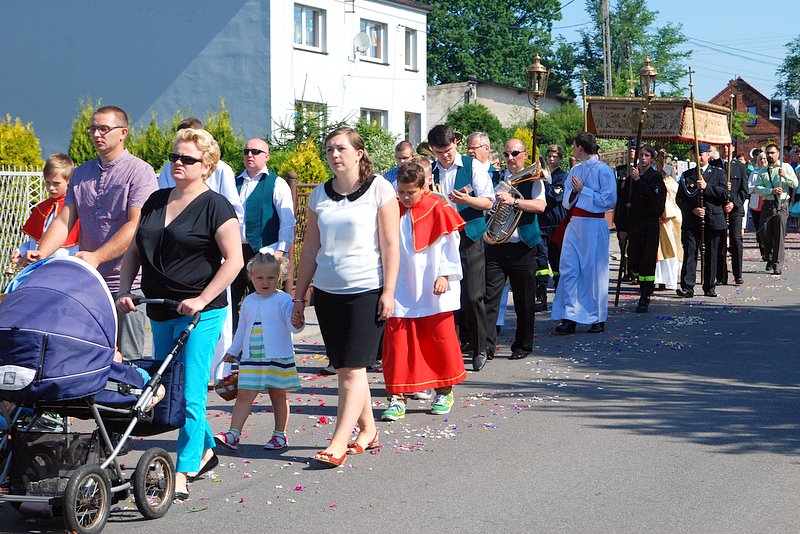 [Rozmiar: 154732 bajt�w]