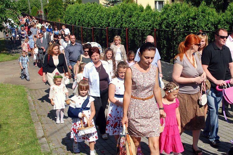 [Rozmiar: 186487 bajt�w]