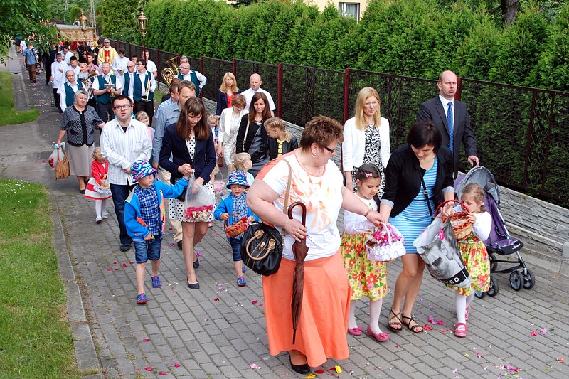 [Rozmiar: 183842 bajt�w]