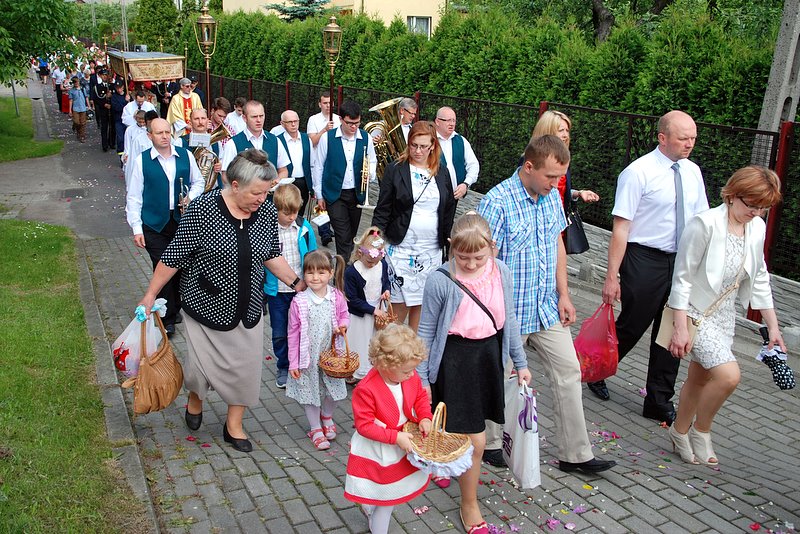 [Rozmiar: 182257 bajt�w]