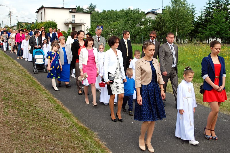 [Rozmiar: 174410 bajt�w]
