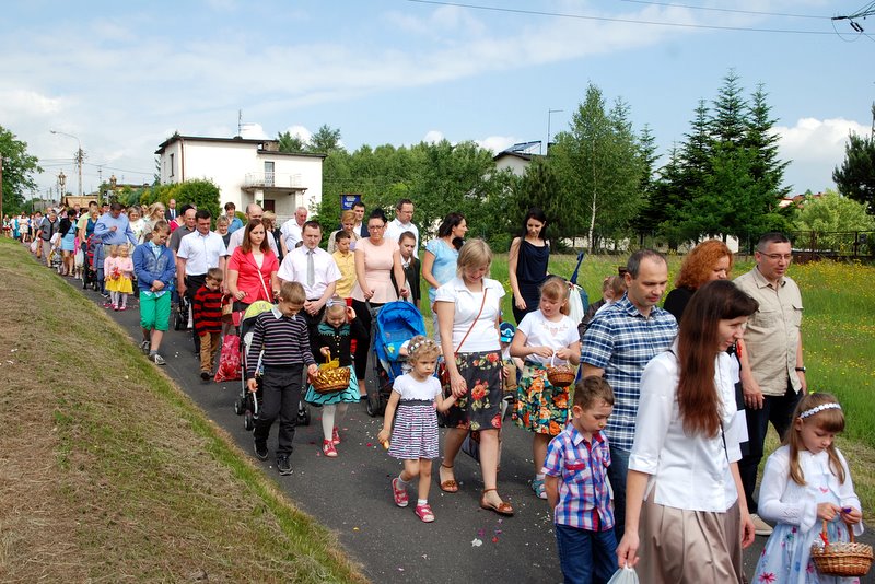 [Rozmiar: 146272 bajt�w]