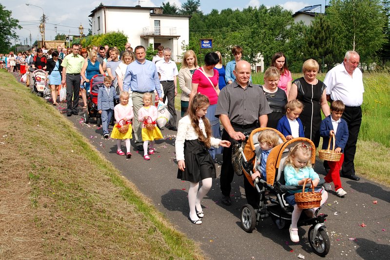 [Rozmiar: 177354 bajt�w]