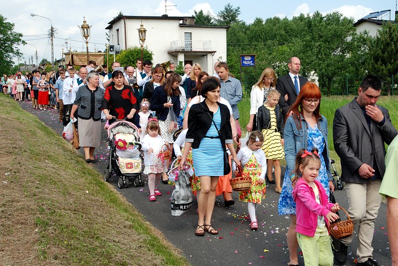 [Rozmiar: 177242 bajt�w]