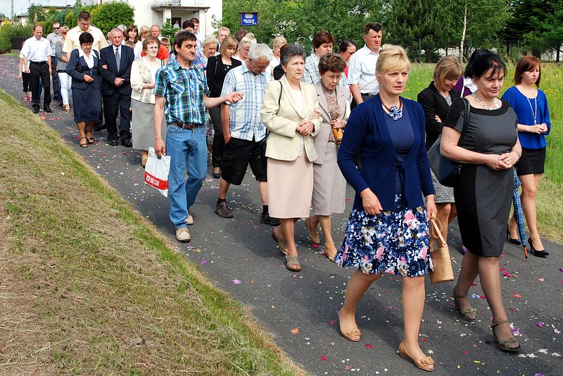 [Rozmiar: 181746 bajt�w]