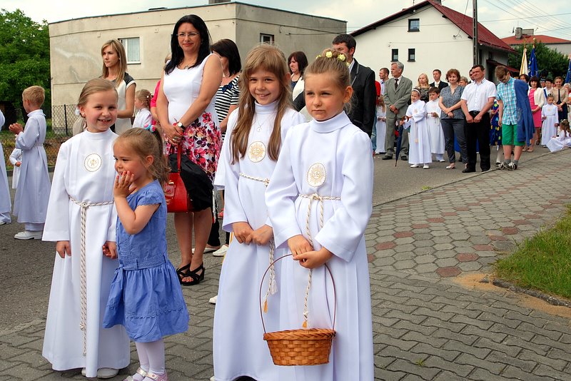 [Rozmiar: 136509 bajt�w]