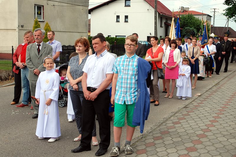 [Rozmiar: 138057 bajt�w]