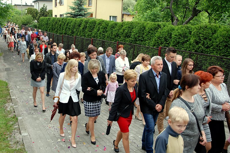 [Rozmiar: 178372 bajt�w]