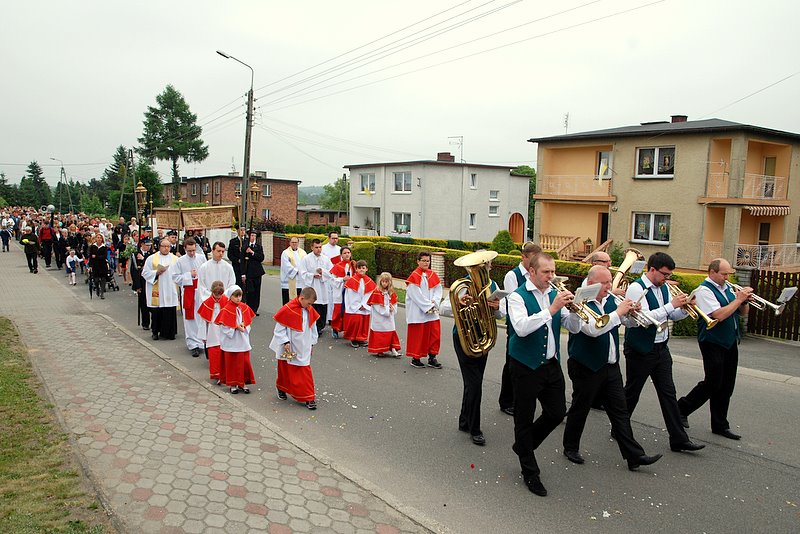 [Rozmiar: 123664 bajt�w]
