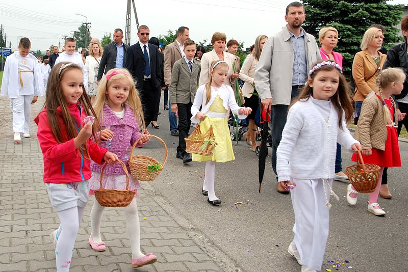 [Rozmiar: 145016 bajt�w]