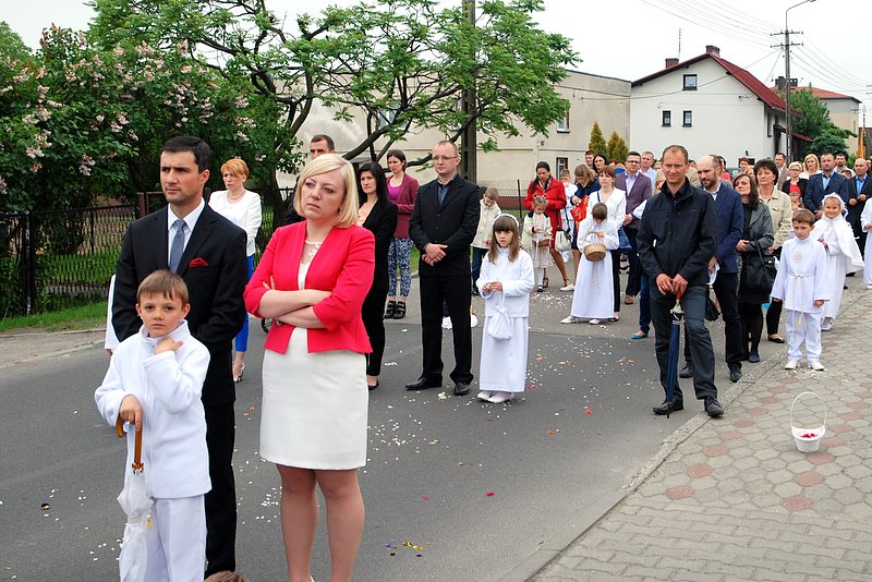 [Rozmiar: 152940 bajt�w]