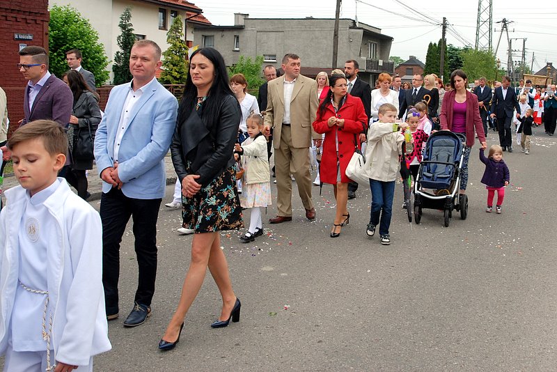 [Rozmiar: 144926 bajt�w]