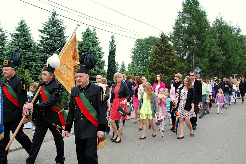 [Rozmiar: 148908 bajt�w]