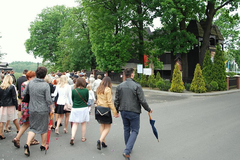 [Rozmiar: 151920 bajt�w]