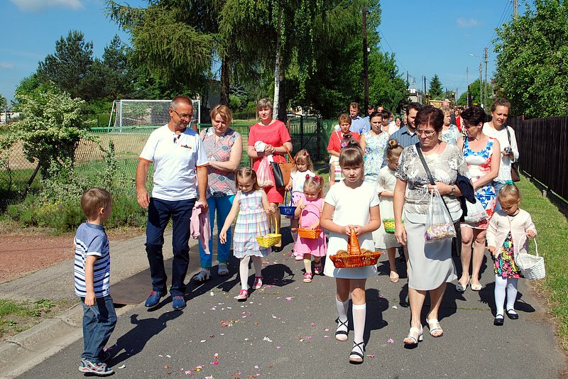 [Rozmiar: 184798 bajt�w]