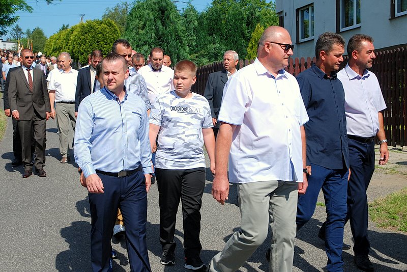 [Rozmiar: 149687 bajt�w]