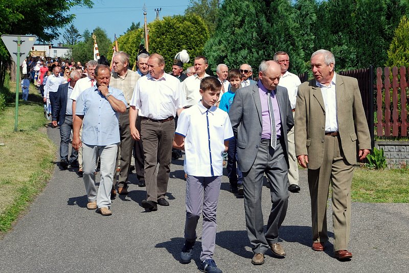 [Rozmiar: 172656 bajt�w]