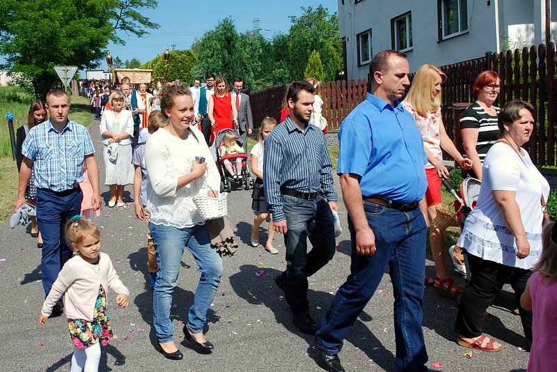 [Rozmiar: 174091 bajt�w]