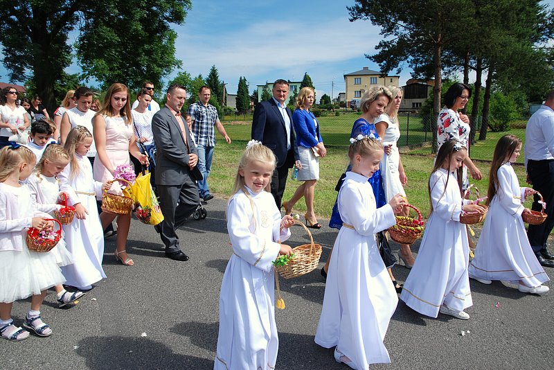 [Rozmiar: 163987 bajt�w]