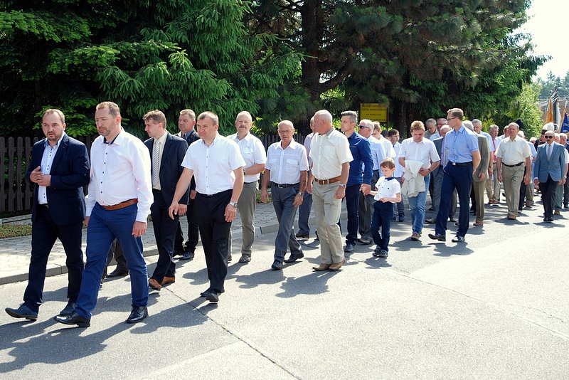 [Rozmiar: 153567 bajt�w]