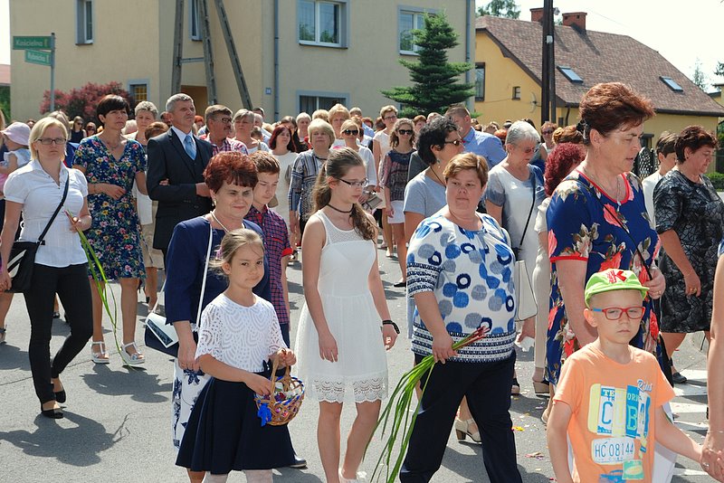 [Rozmiar: 148804 bajt�w]