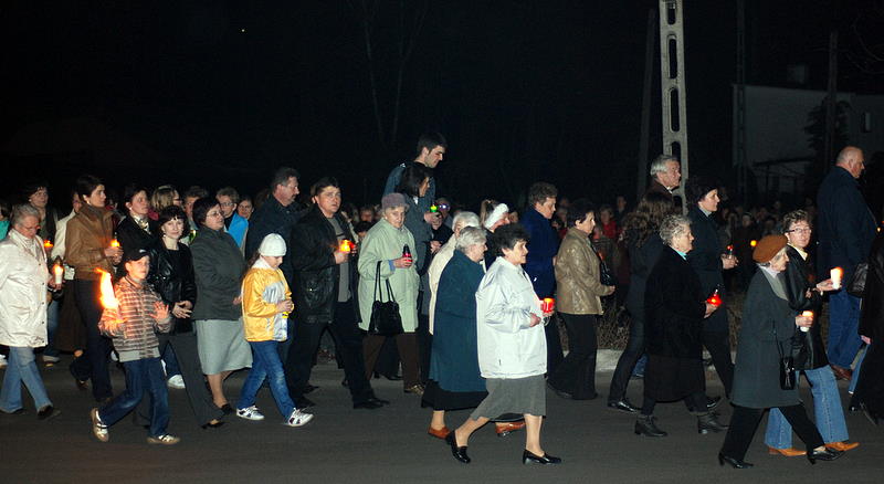 [Rozmiar: 58122 bajt�w]