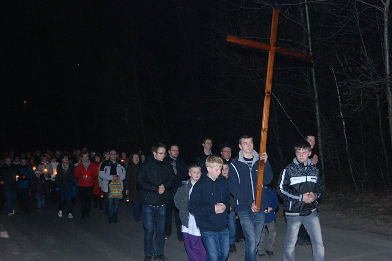 [Rozmiar: 73326 bajt�w]