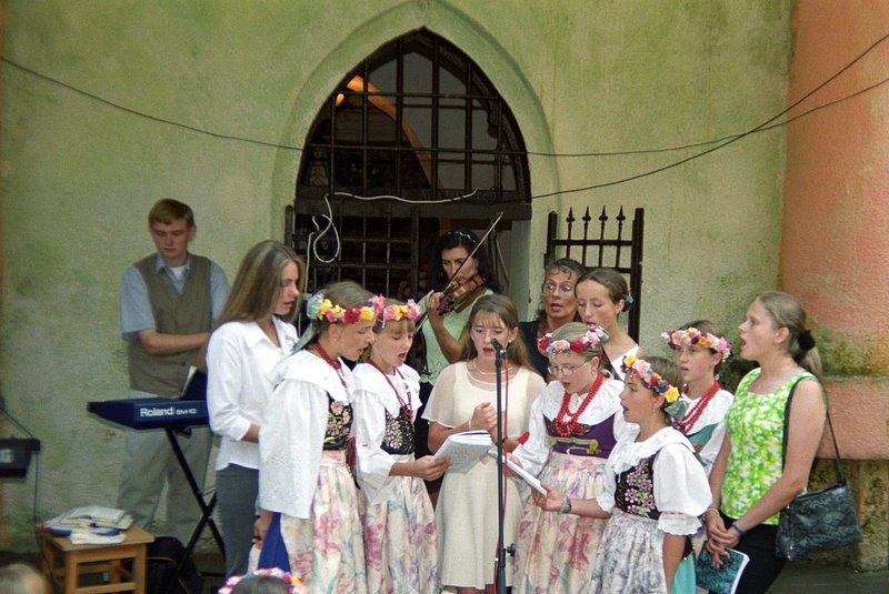 [Rozmiar: 109406 bajt�w]