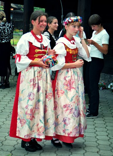 [Rozmiar: 69507 bajt�w]