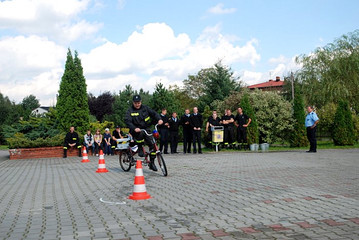 [Rozmiar: 93233 bajt�w]