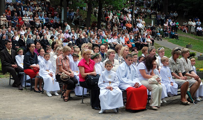 [Rozmiar: 153516 bajt�w]