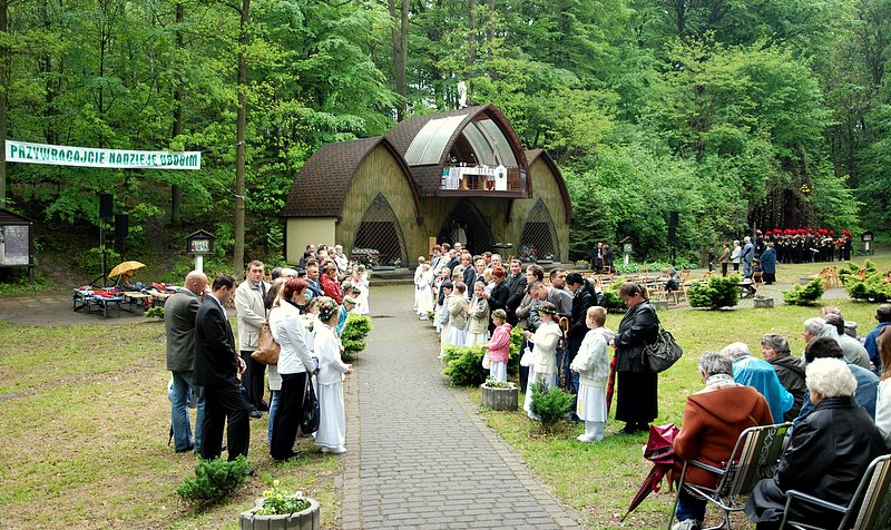 [Rozmiar: 183508 bajt�w]