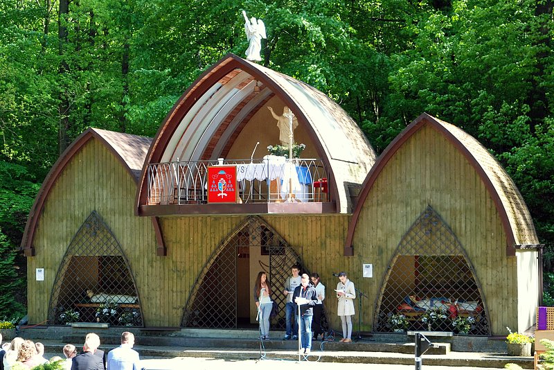 [Rozmiar: 181690 bajt�w]
