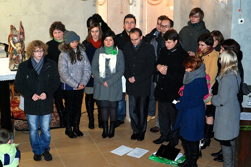 [Rozmiar: 116268 bajt�w]