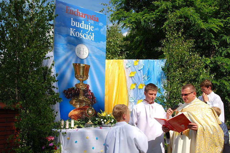 [Rozmiar: 175871 bajt�w]