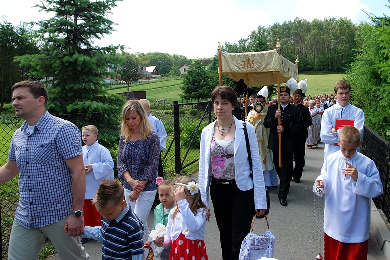 [Rozmiar: 153796 bajt�w]
