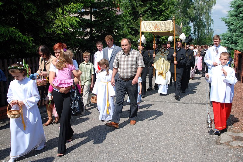 [Rozmiar: 178455 bajt�w]