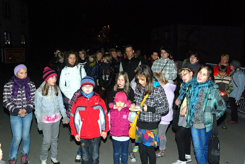 [Rozmiar: 127609 bajt�w]