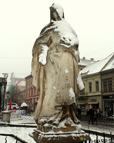 [Rozmiar: 58776 bajt�w]